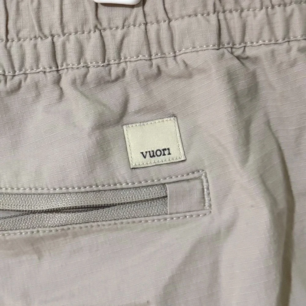 Vuori Womens Ripstop Pant Light Khaki Tan Organic Cotton Tapered VW450 Size L